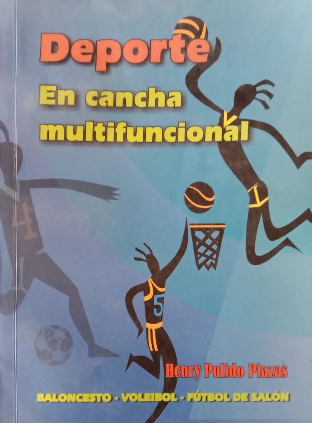 Deporte en cancha multifuncional